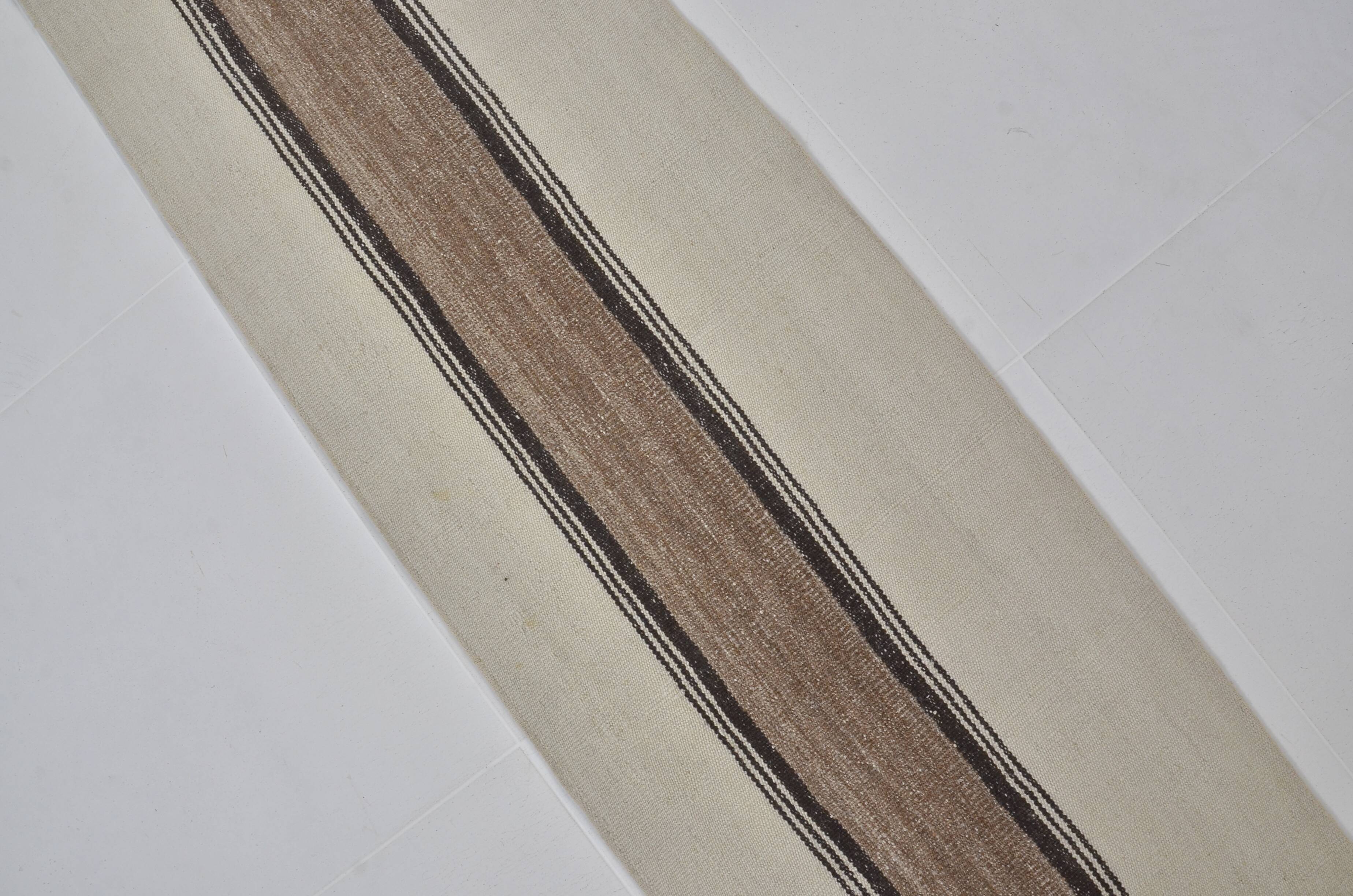 Off White Neutral Vintage Kilim Rug sku3801