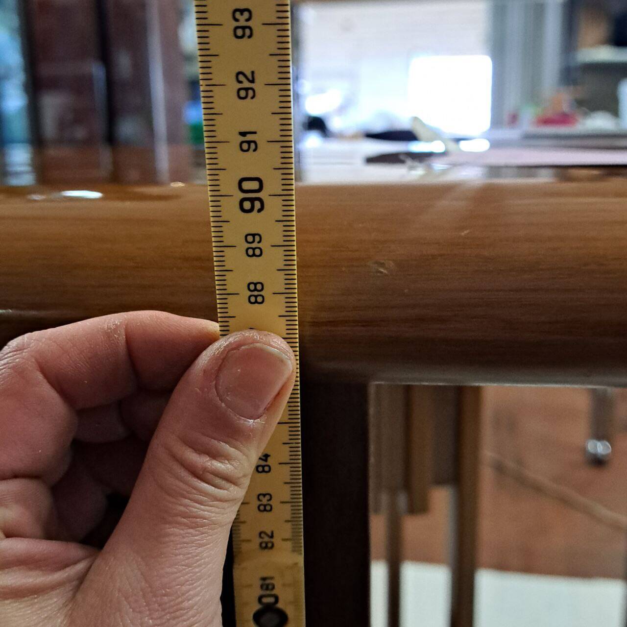 Vintage 70s/80s bar cabinet with stools