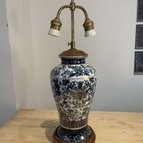 Chinese porcelain table lamp