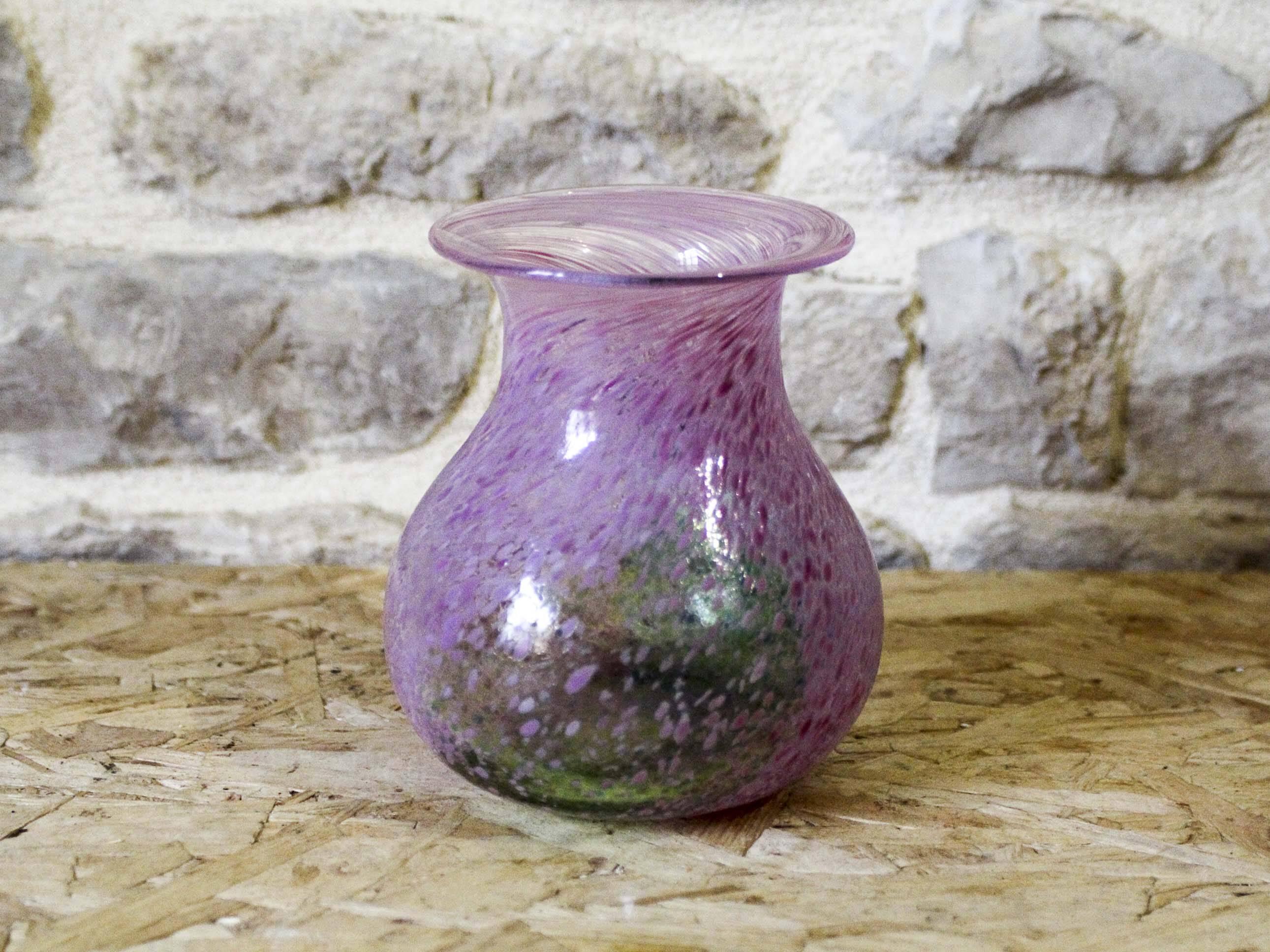 Kosta Boda Vallien glass vase