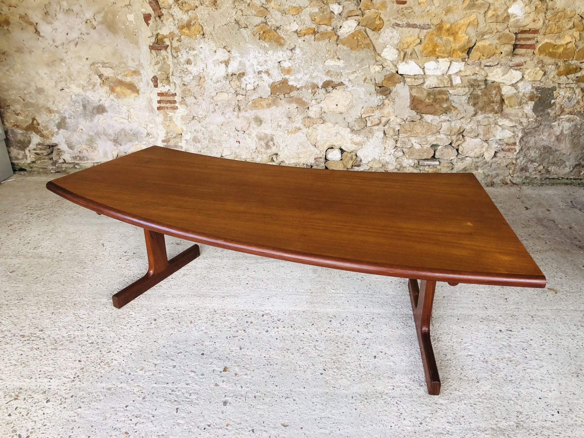 Table basse en teck danoise, Johannes Andersen pour CFC Silkeborg, Circa 60's