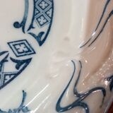 tureen and its display faience of st amand and Hamage model manon
