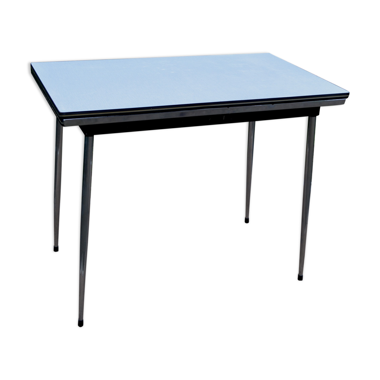 In formica kitchen table