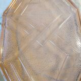 Plat en verre moulé rose