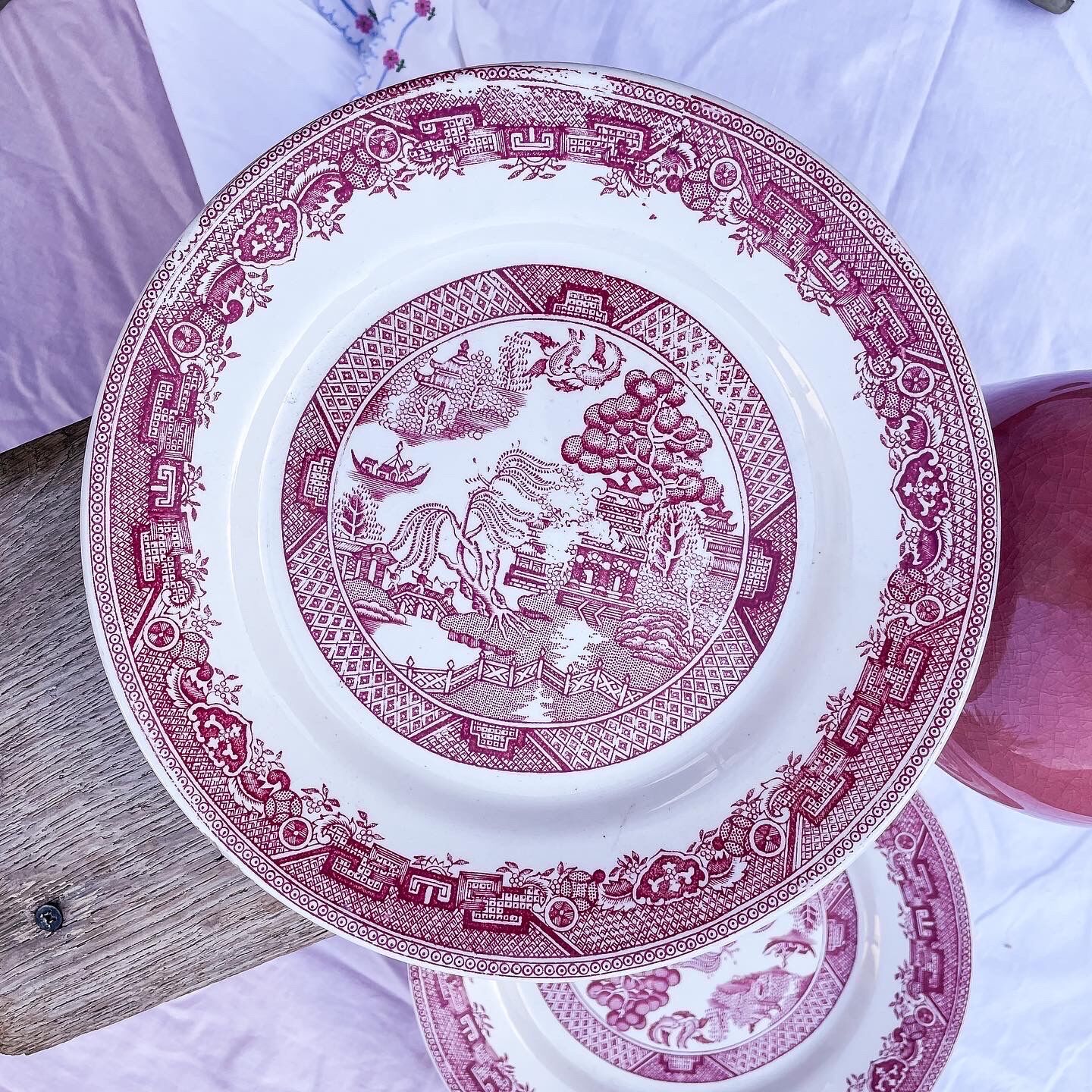 Sacavem Iron Earth Plate Duo