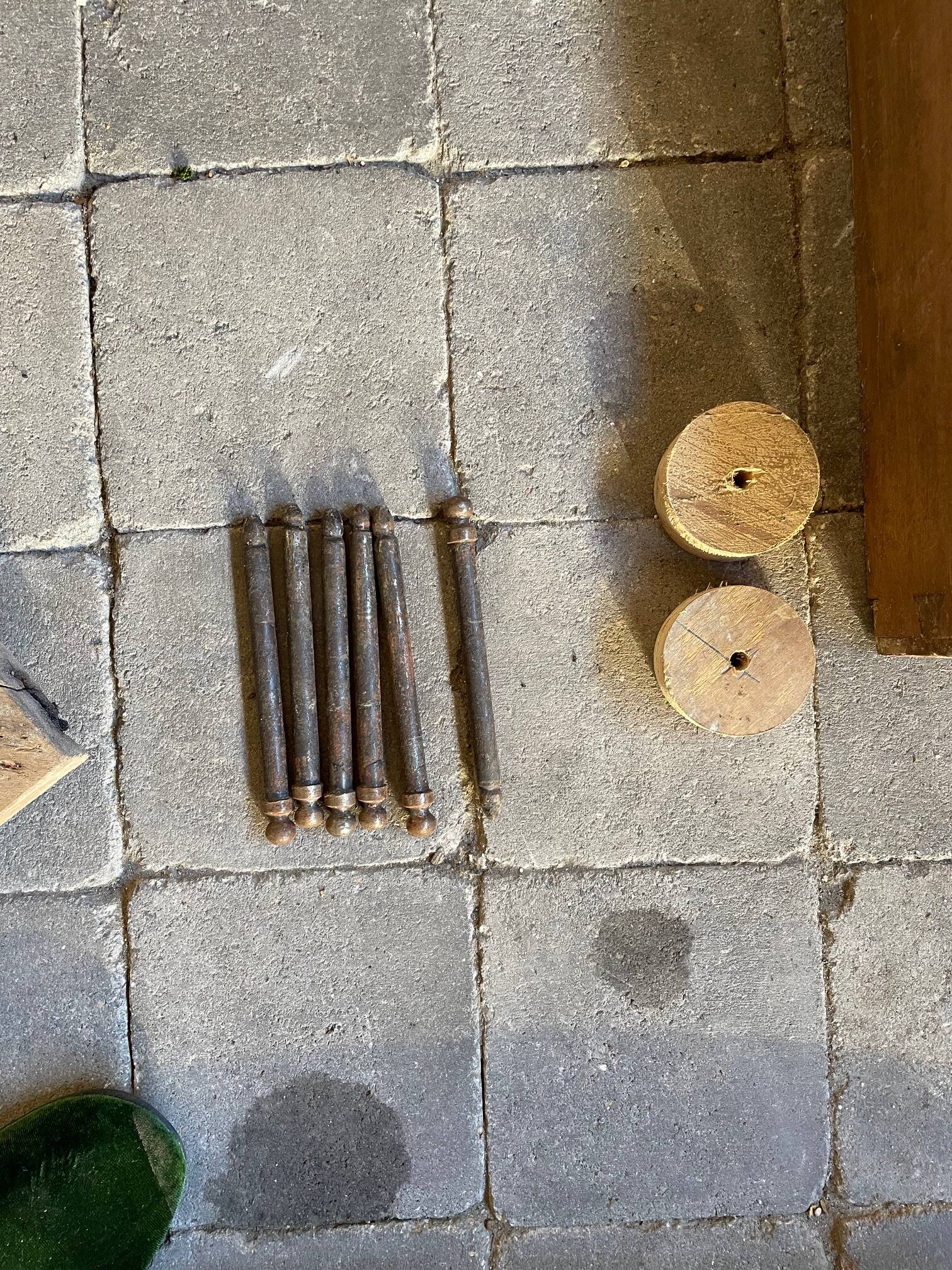 Encoignure galbée 19ème siècle peuplier