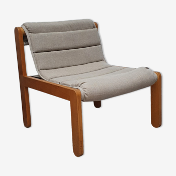 Natural linen chair