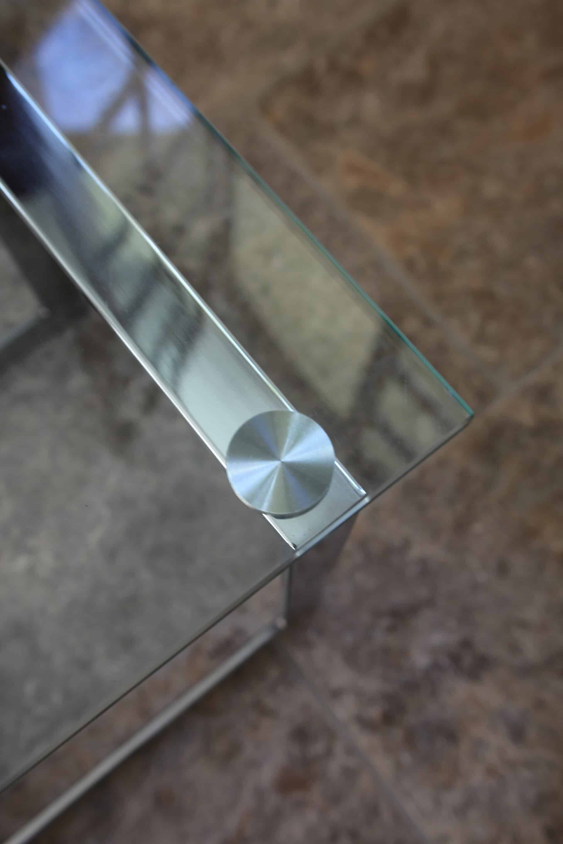 Table d’appoint verre, chrome  « Gebra », années 80, étiquette d'origine