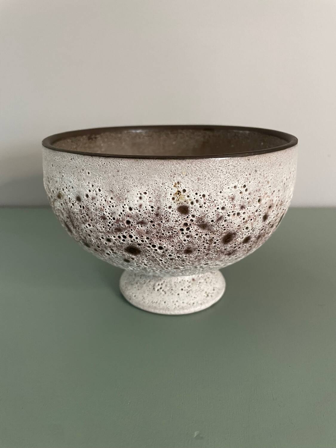 Vintage footed bowl, pedestal style.