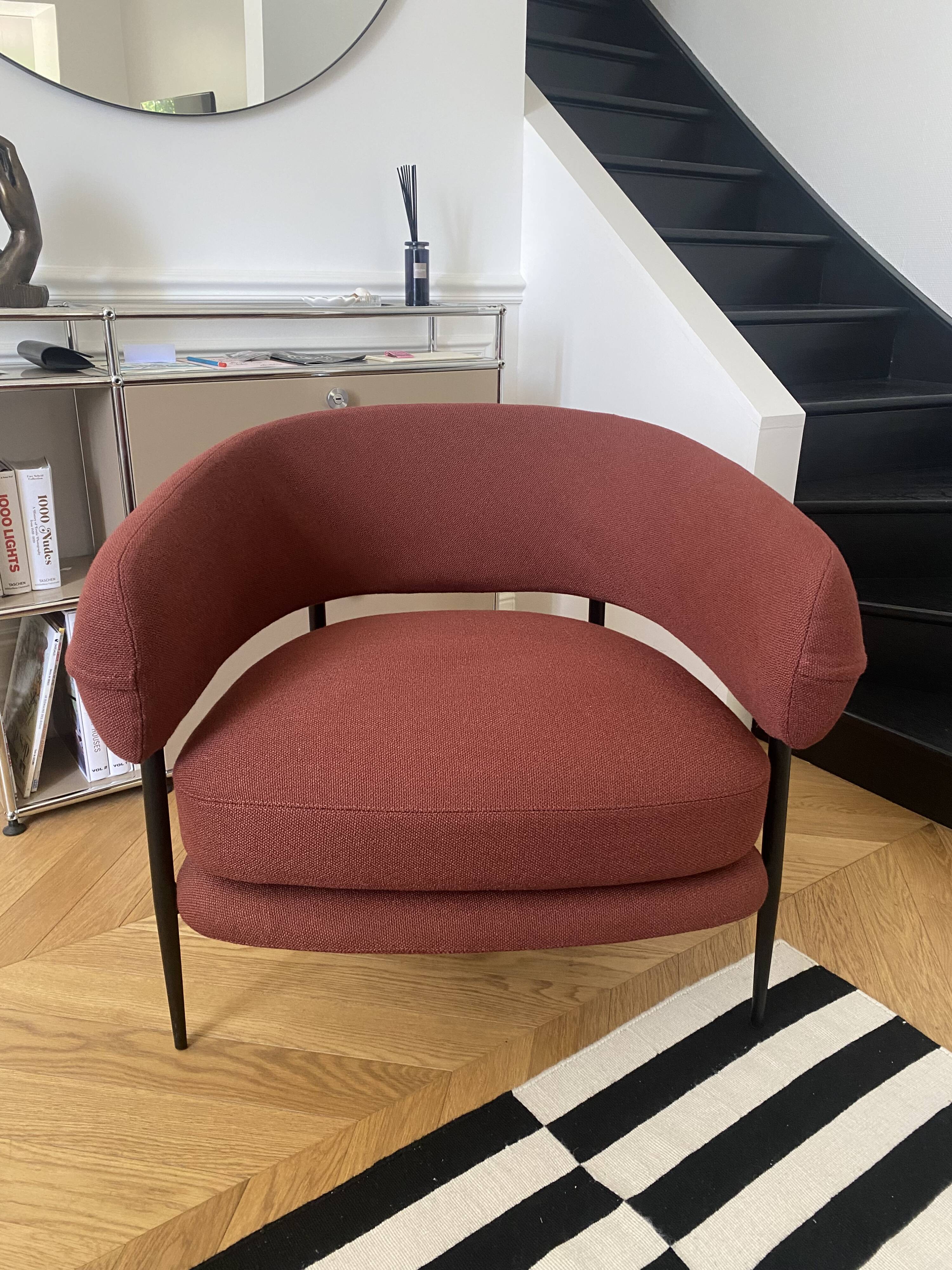 Nena lounge chair by Zanotta