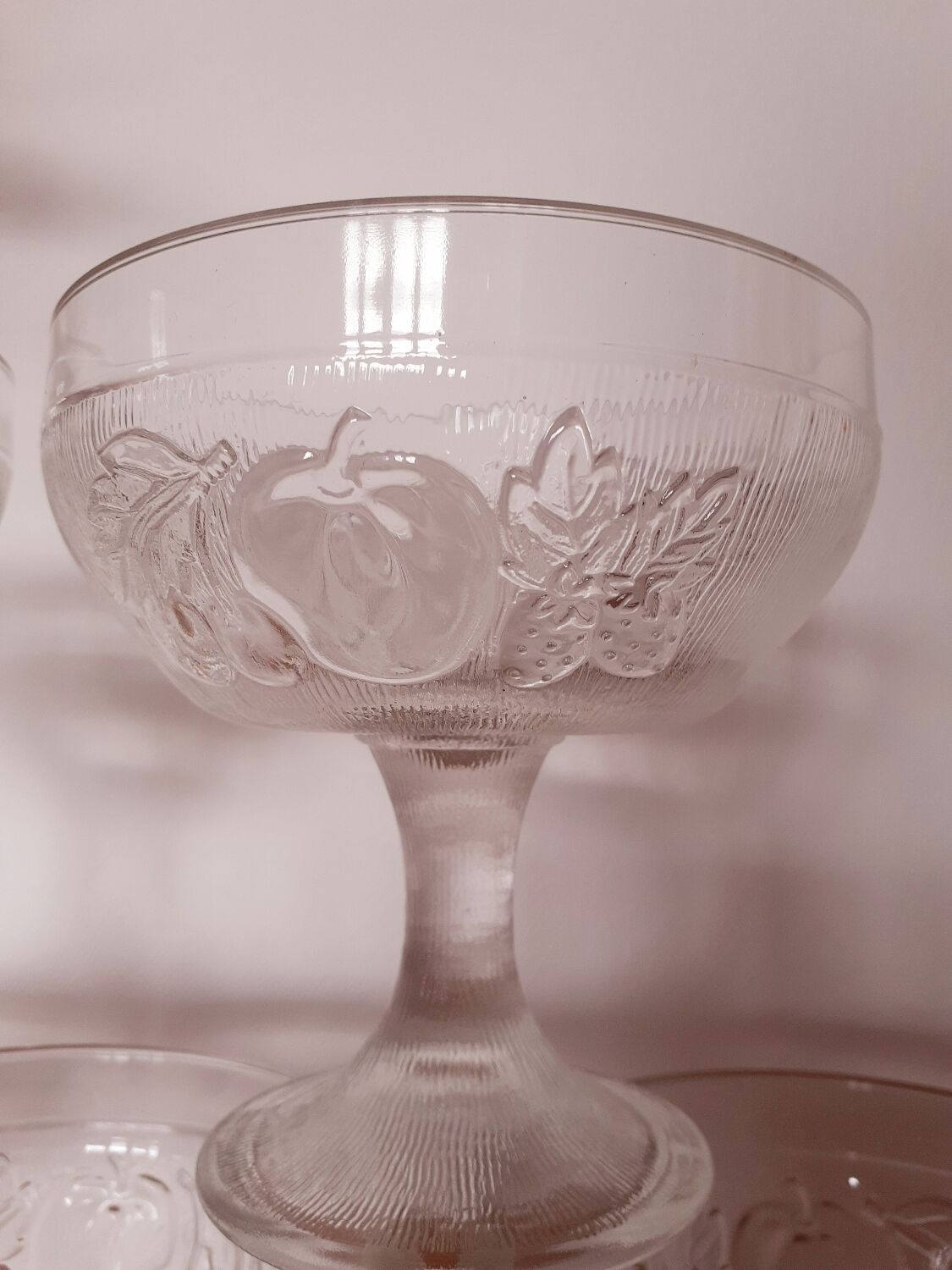 Vintage standing cups