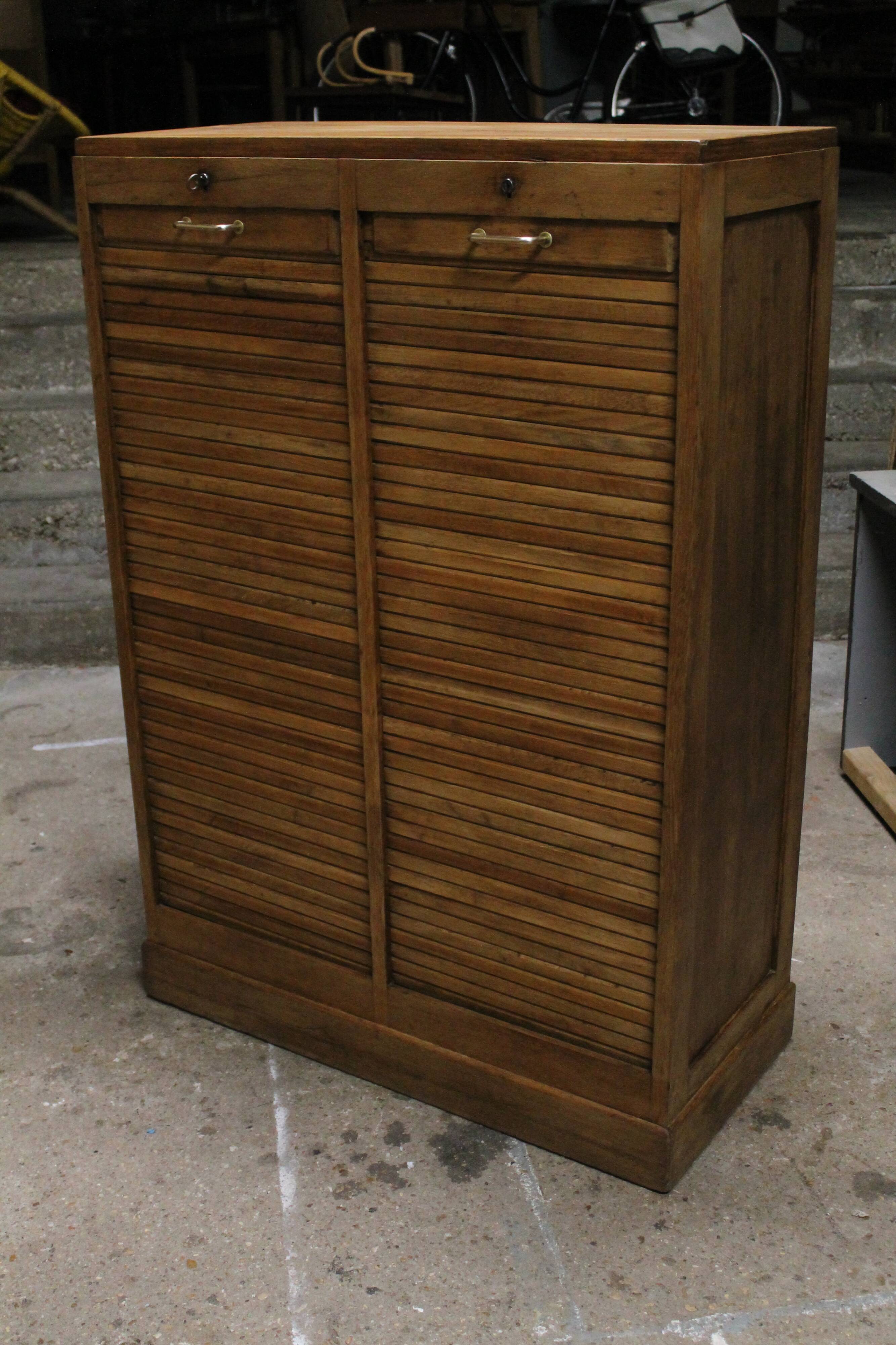 Double curtain binder