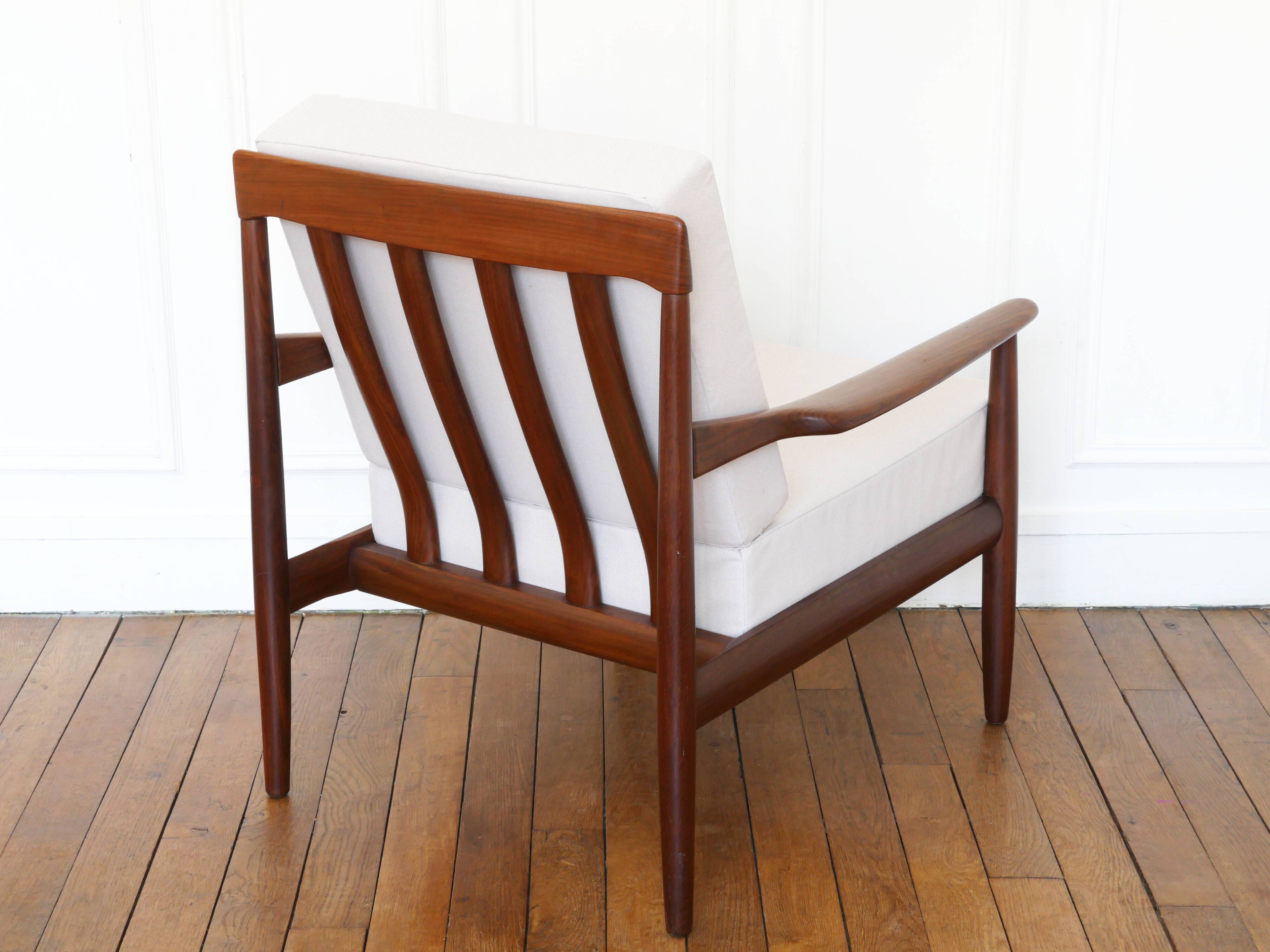 Scandinavian armchair in teak - Fabric, foams & straps: new