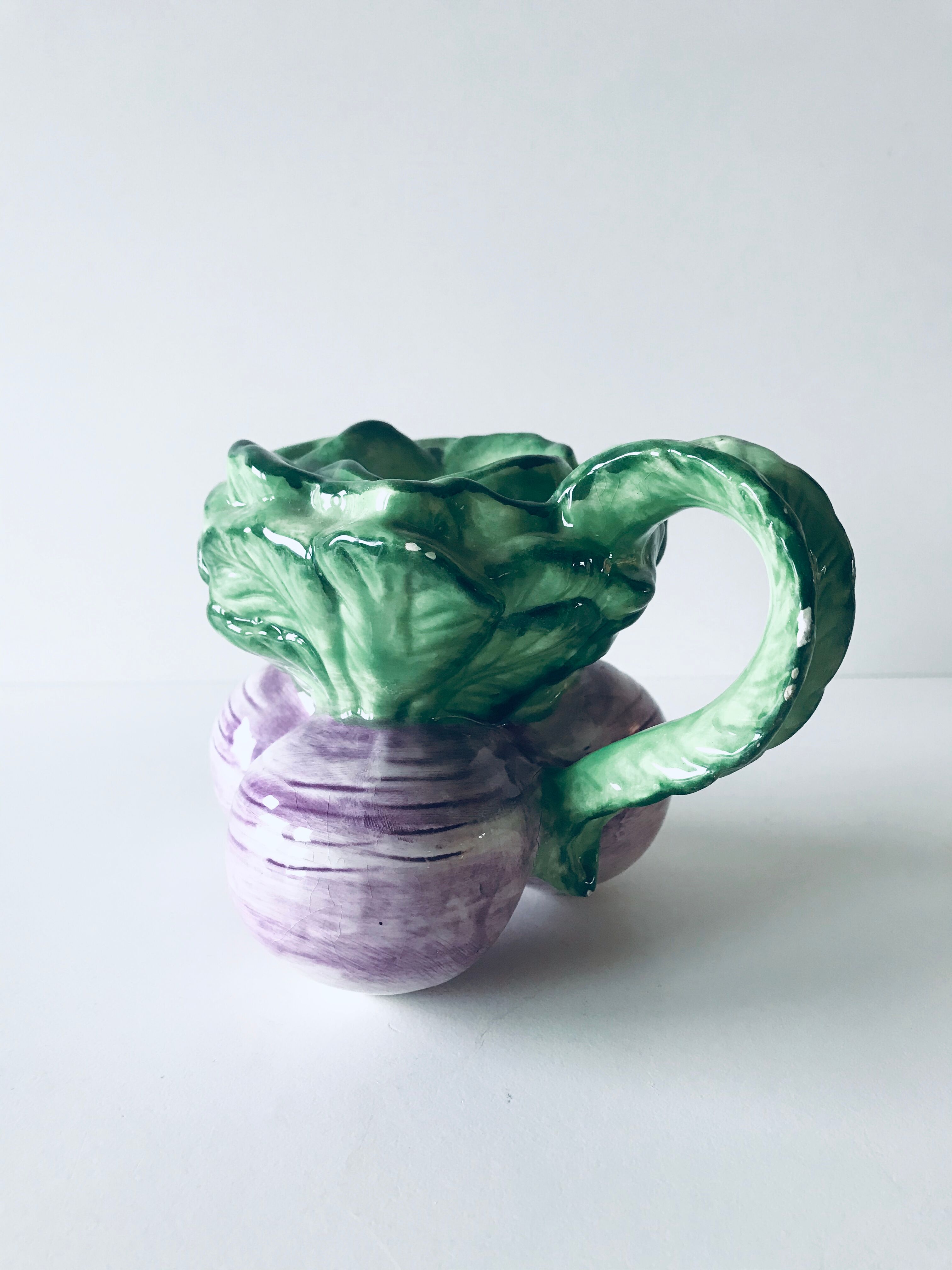 Pitcher dabbling turnip