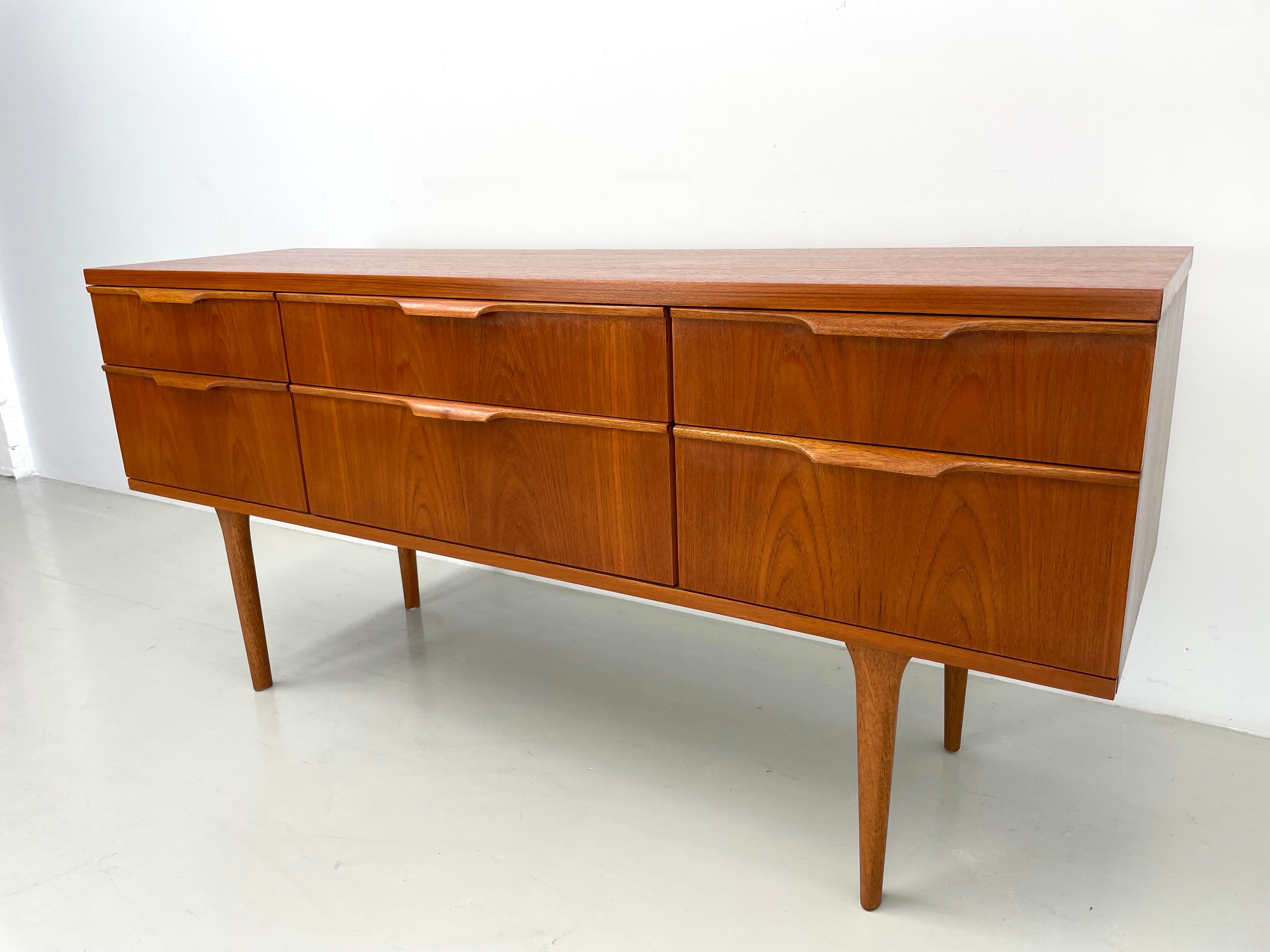 Sideboard Austinsuite 1960's