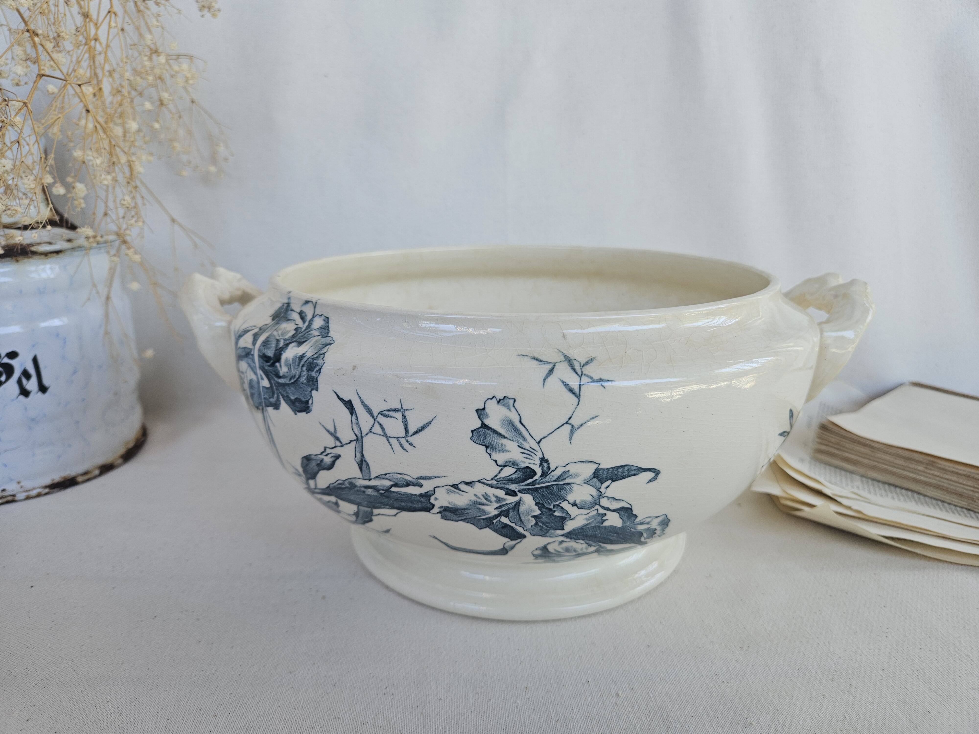 Soupière ancienne gien modèle iris