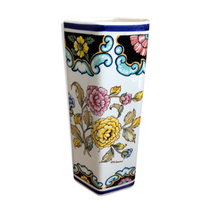 Ancien vase hexagonal