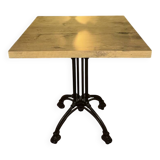 Table carrée bois,fonte style bistrot (remise en main propre exclusivement)