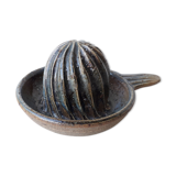 Stoneware lemon squeezer