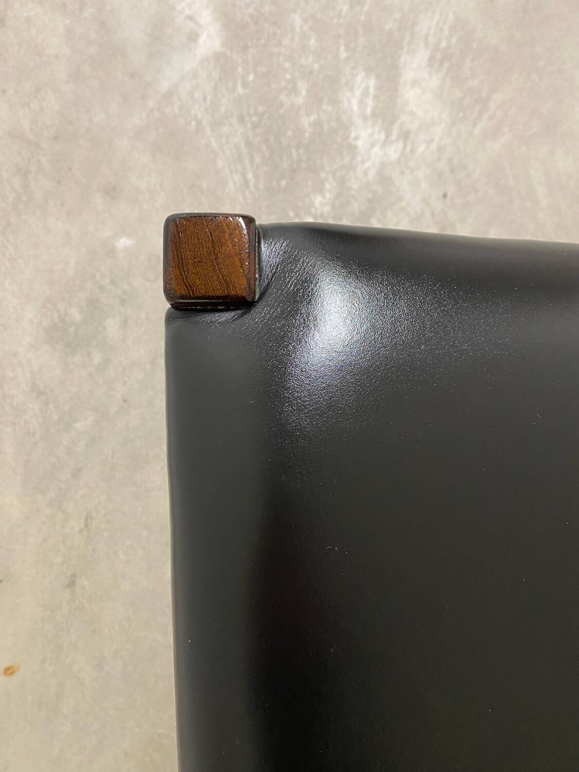 6x Rosewood Chairs by Johannes Andersen