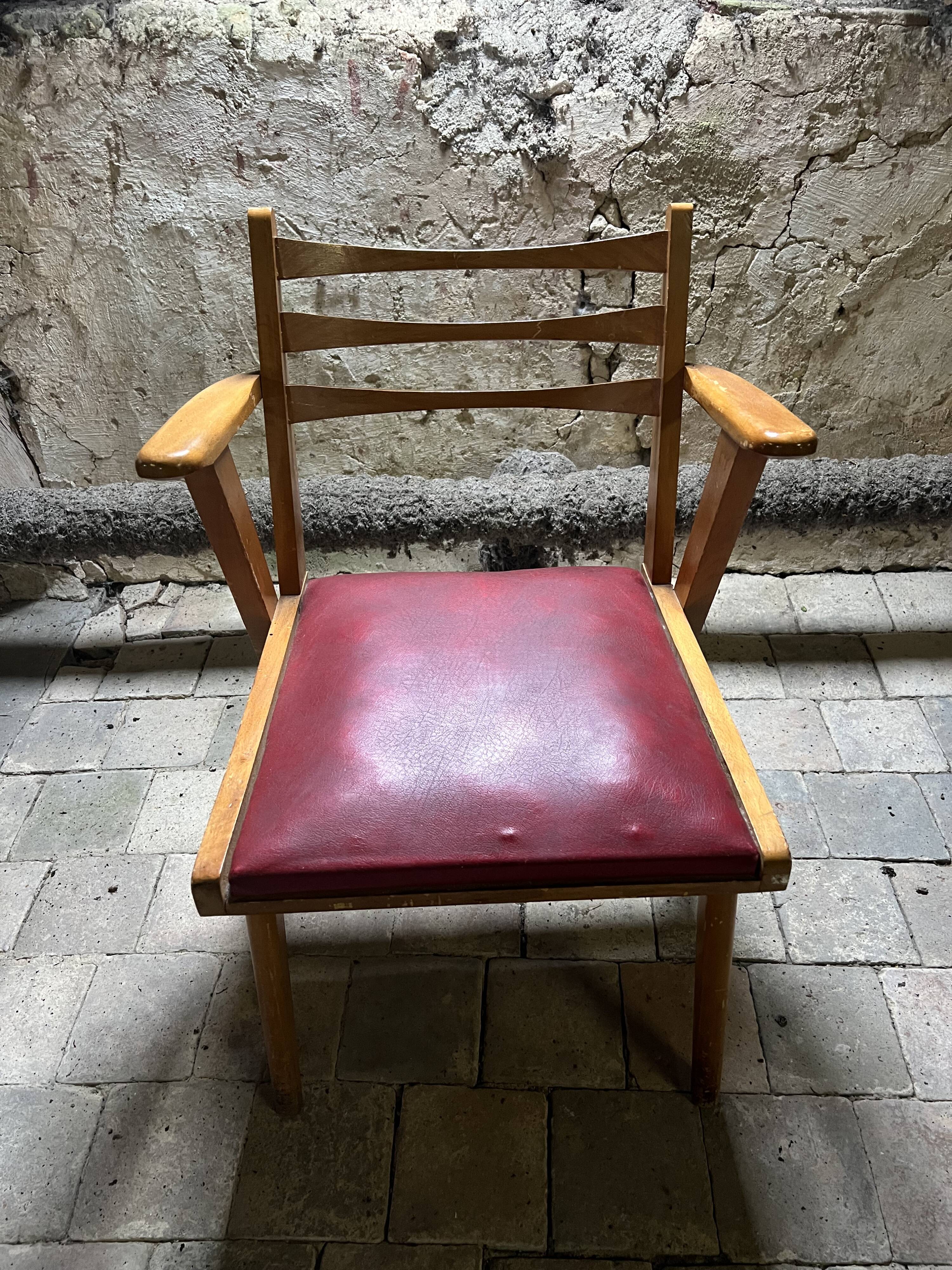 Pair of vintage modernist armchairs from the 50s