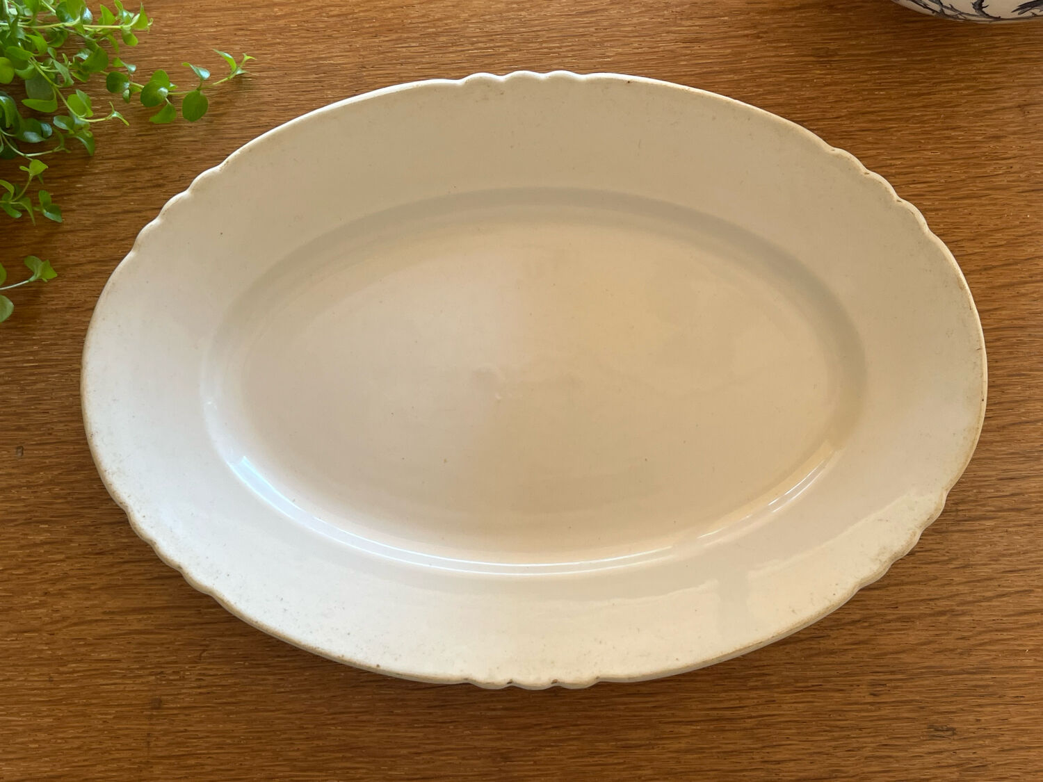 Oval dish - orchia earthenware