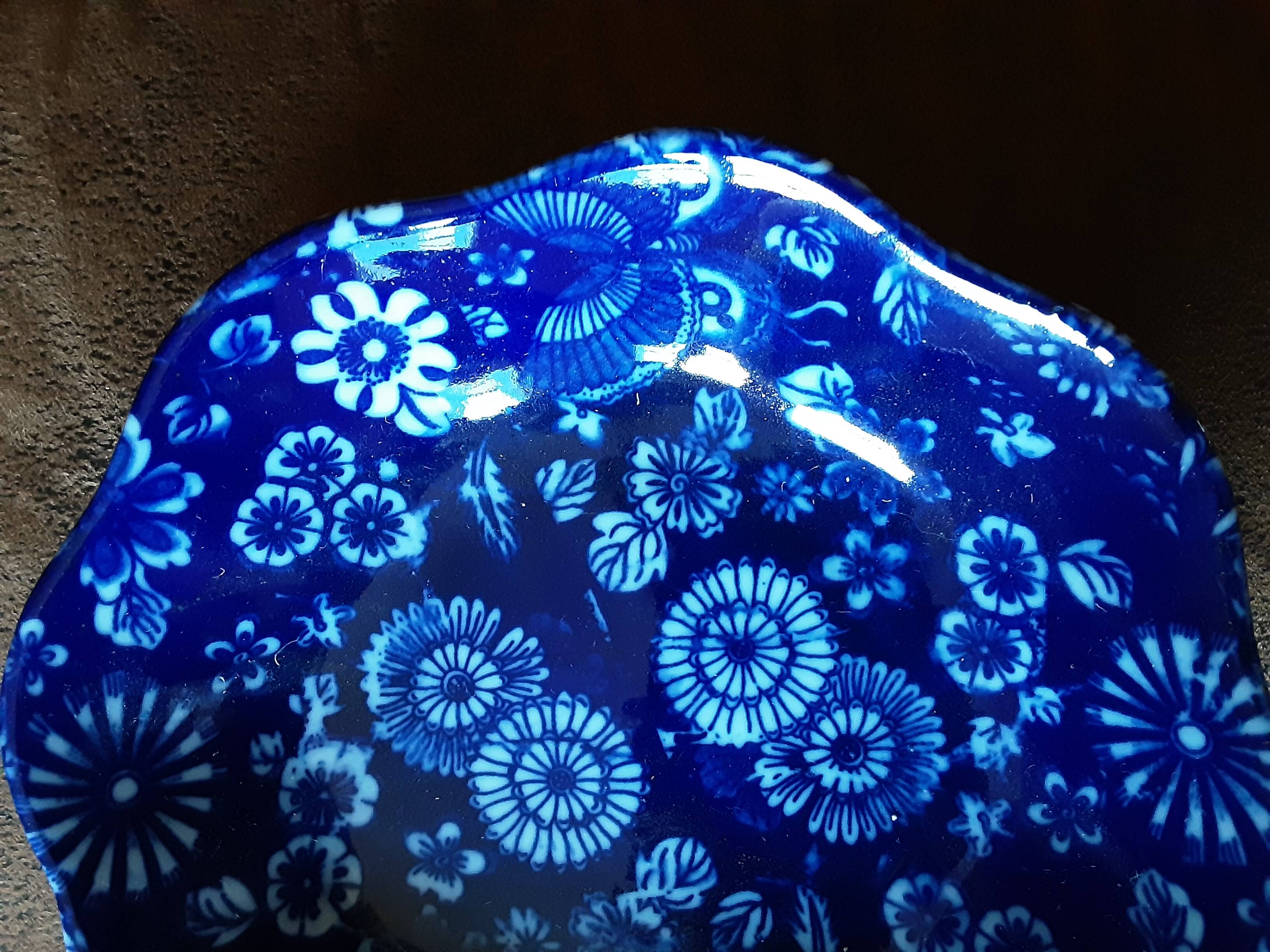 Set of 3 porcelain cups