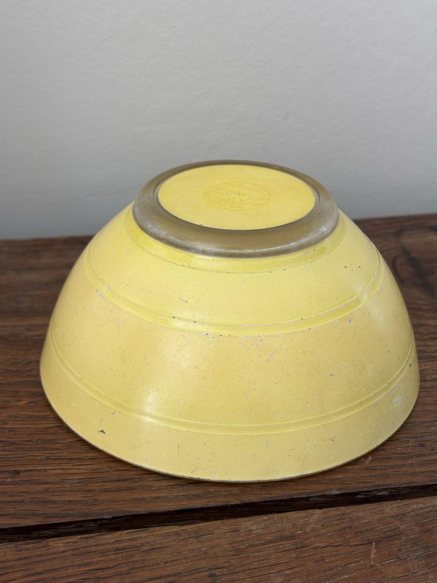 Vintage bol en verre jaune duralex