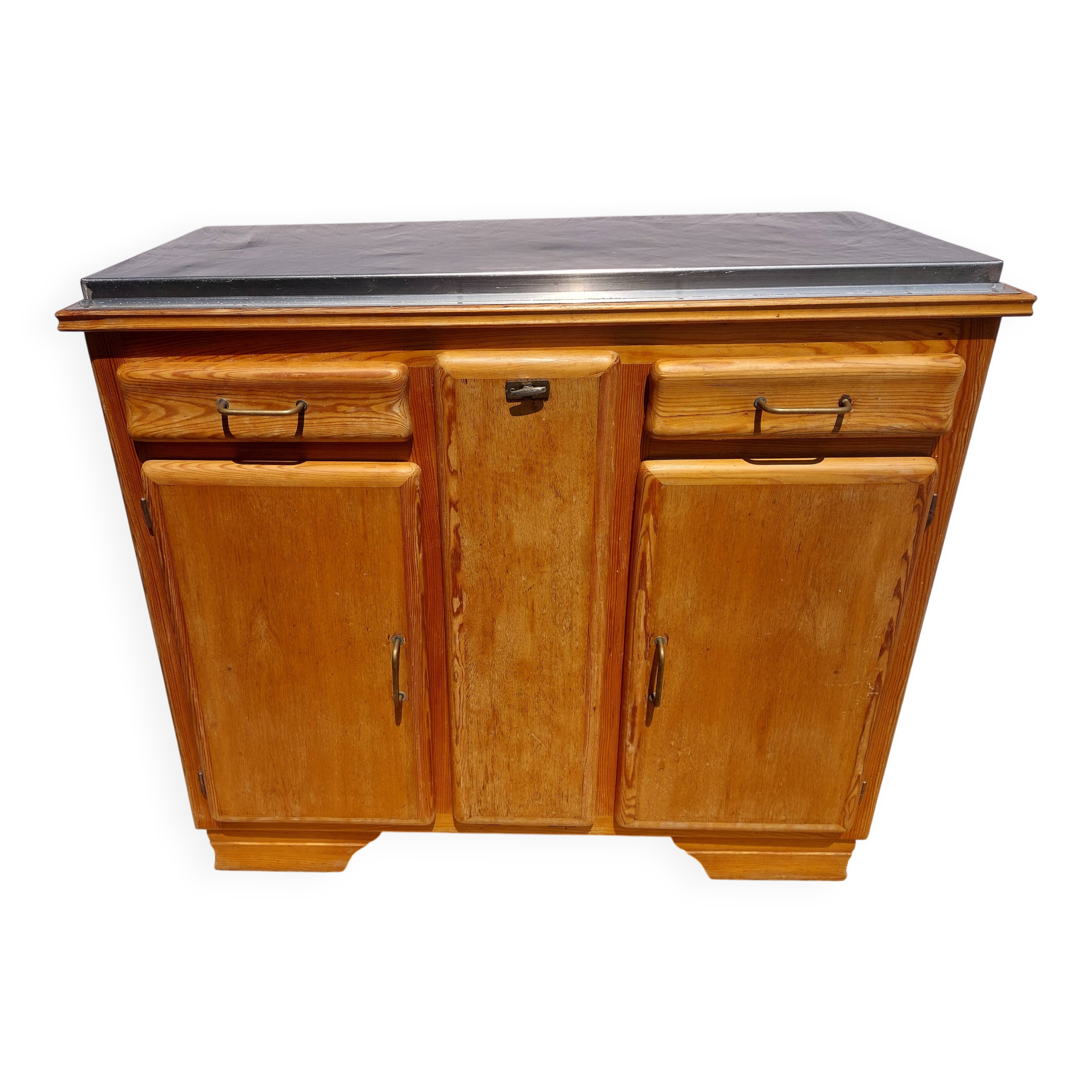 Mado buffet, stainless steel tray