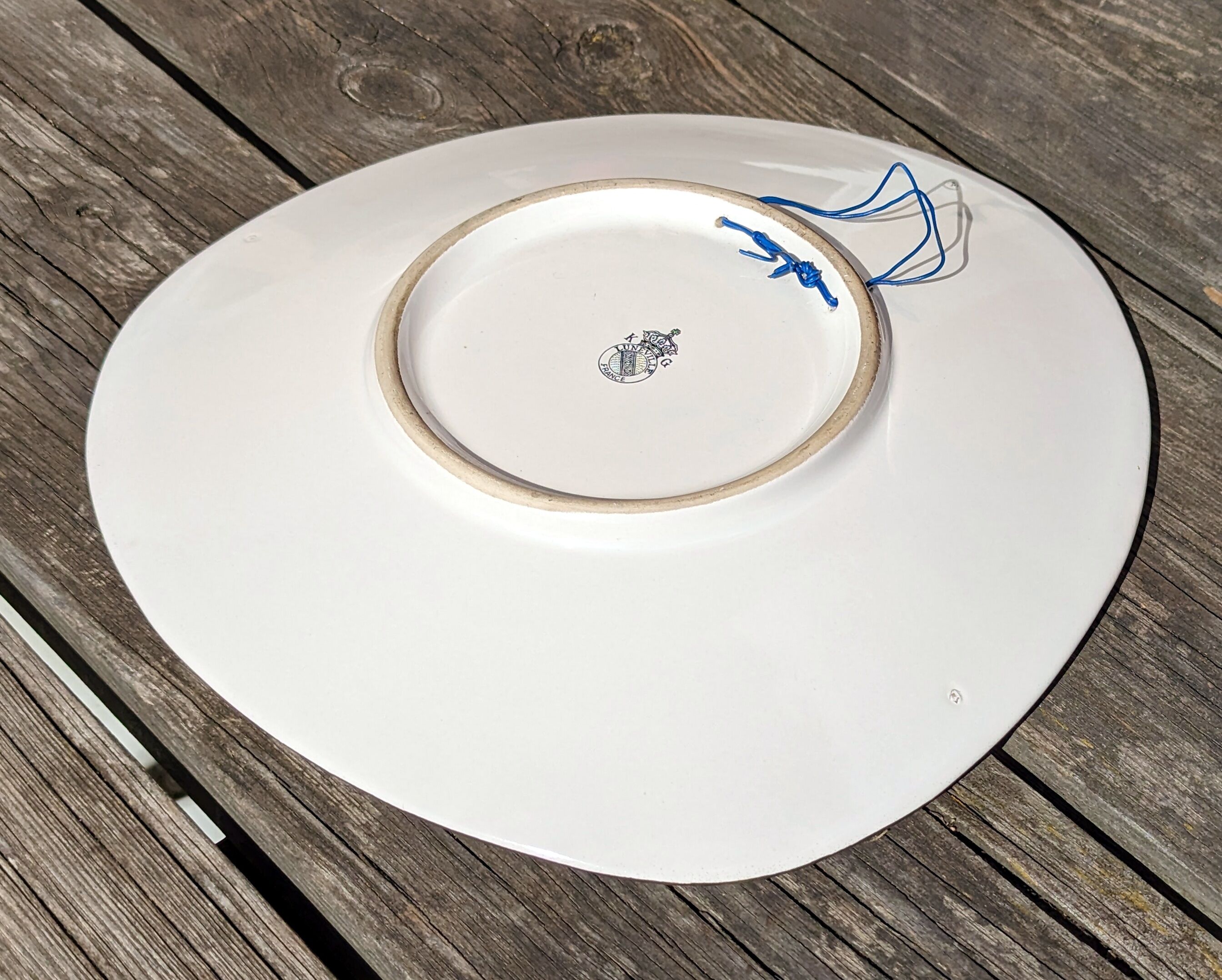 Plate, Wall lamp - Keller & Guérin Luneville - Earthenware - Alsace / Harvest / Riquewihr