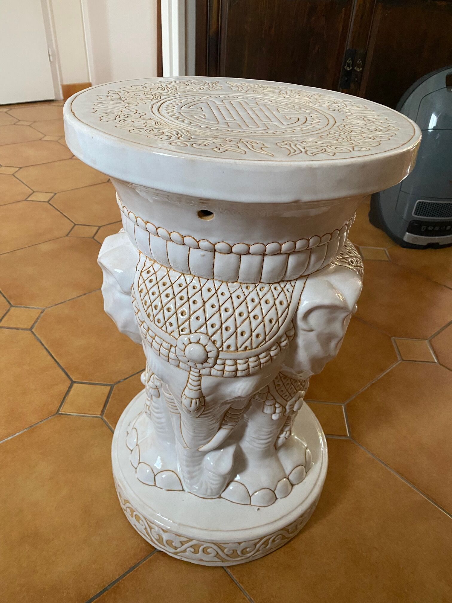 White Elephant Ceramic Stool
