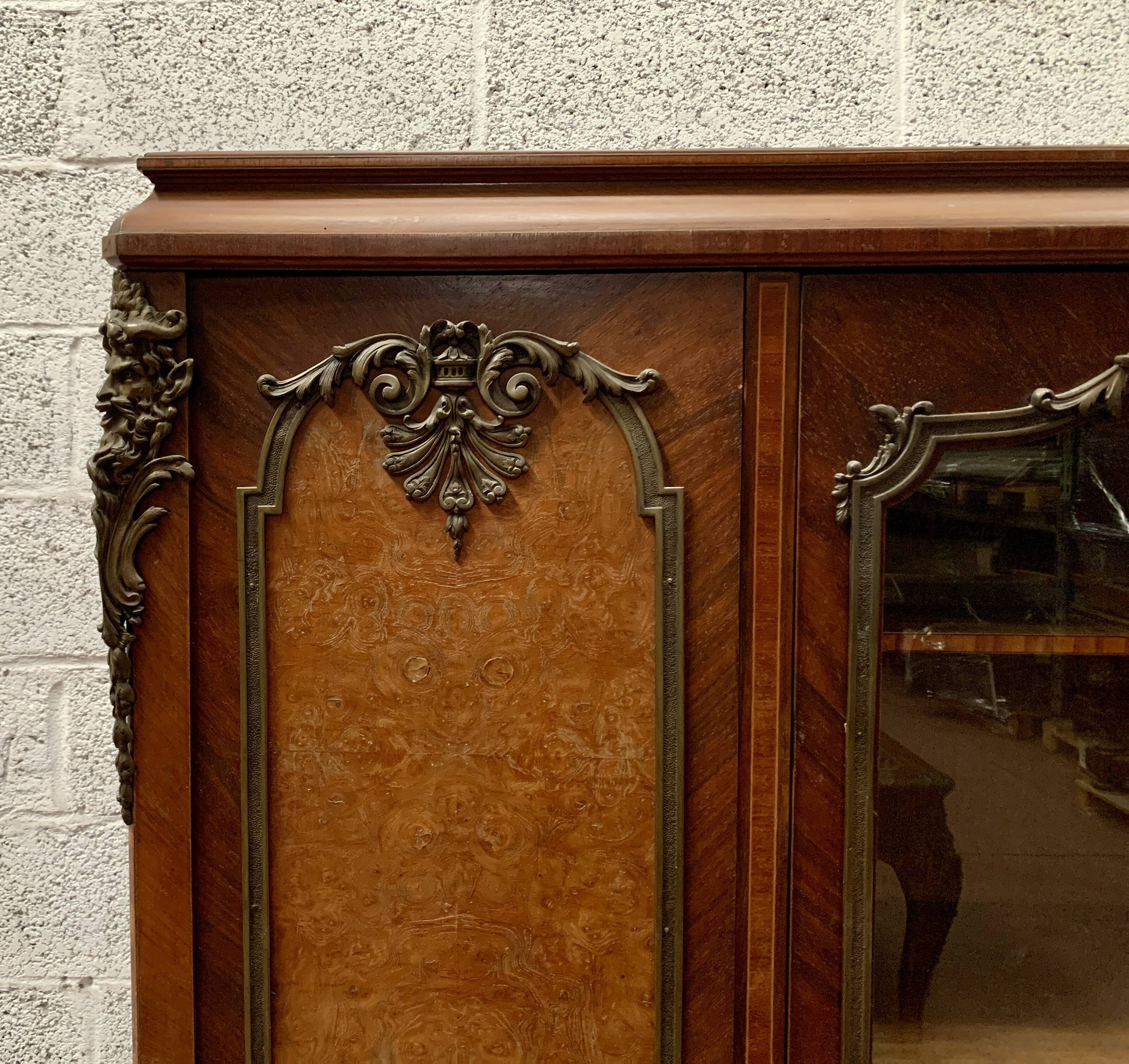 Louis XV style bookcase in mahogany and burr walnut, 20th century