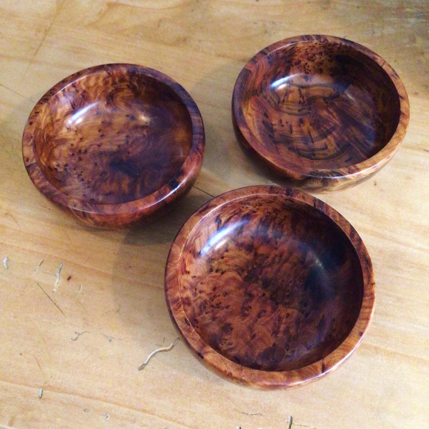 Lot of three precious wooden cups of thuya