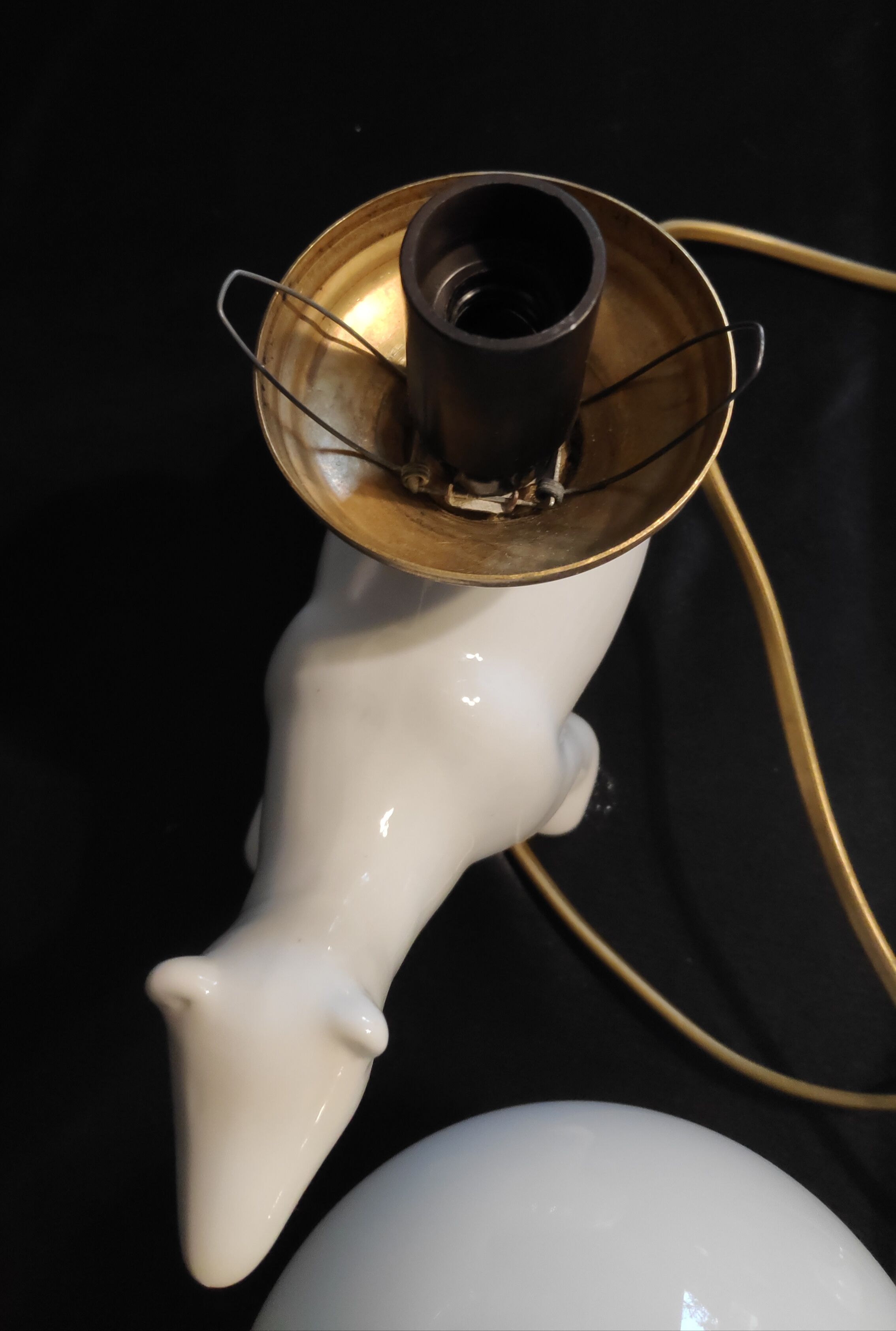 White ceramic bear lamp