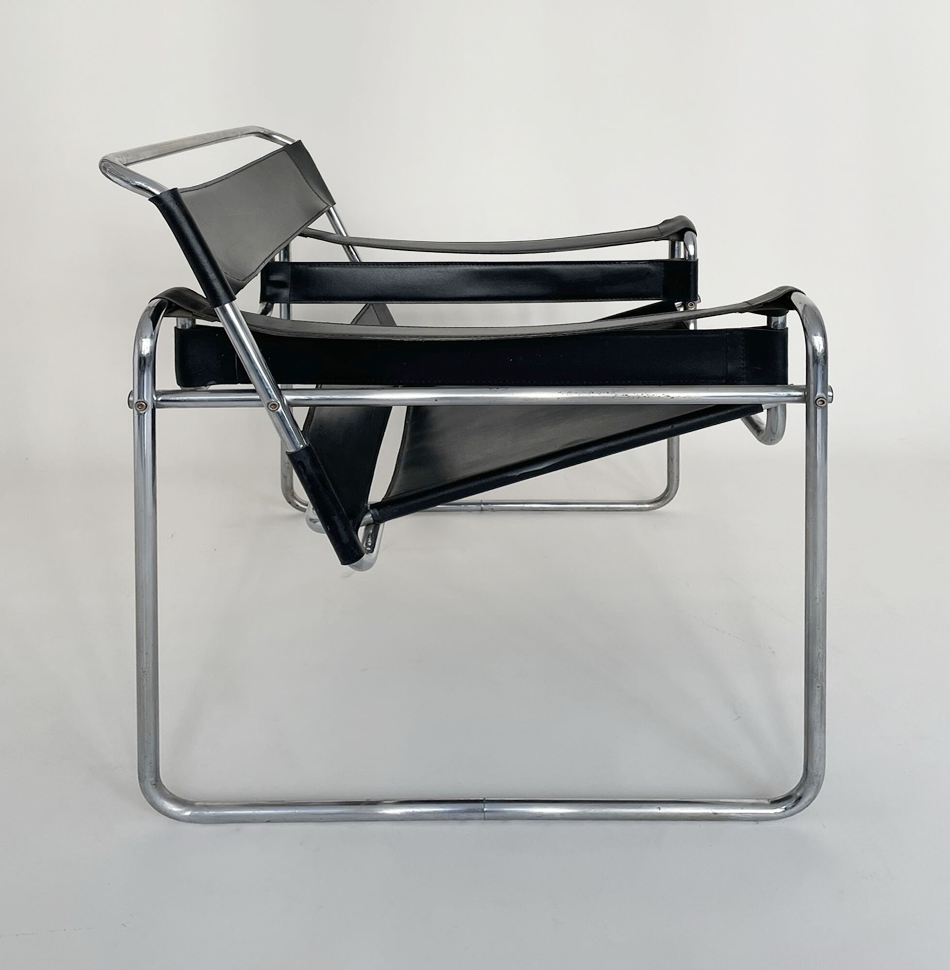 Fauteuil Wassily design Marcel Breuer