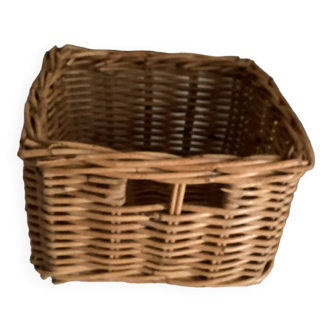 Rattan basket