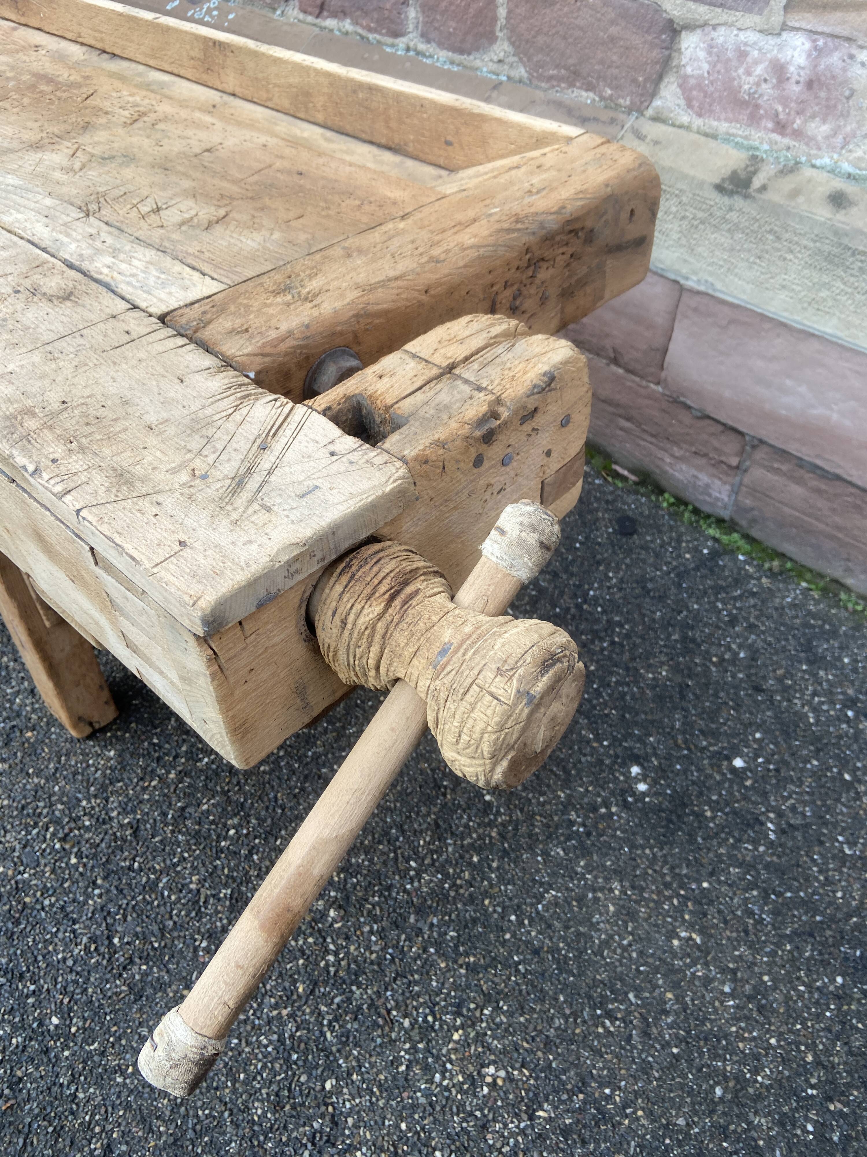 Industrial table carpenter's workbench in raw natural wood vintage bohemian