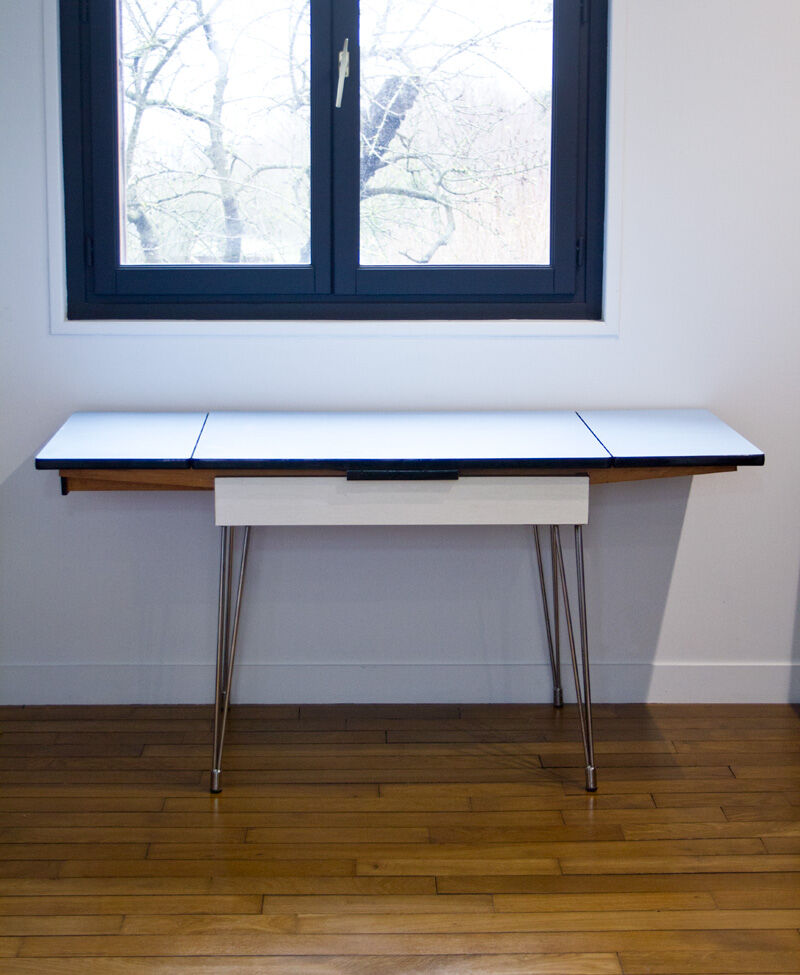 Table formica extensible pieds eiffel