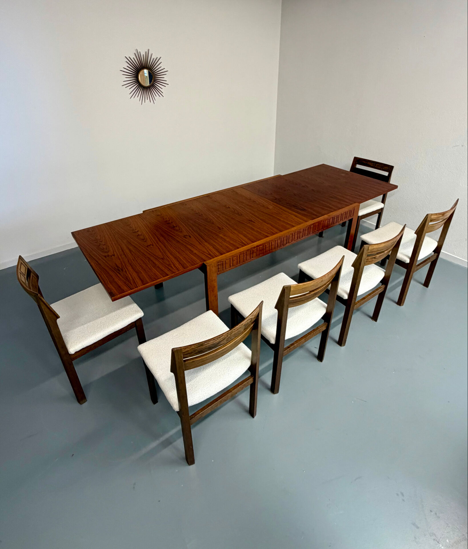 Extendable dining table Italian design 60 geometric rosewood