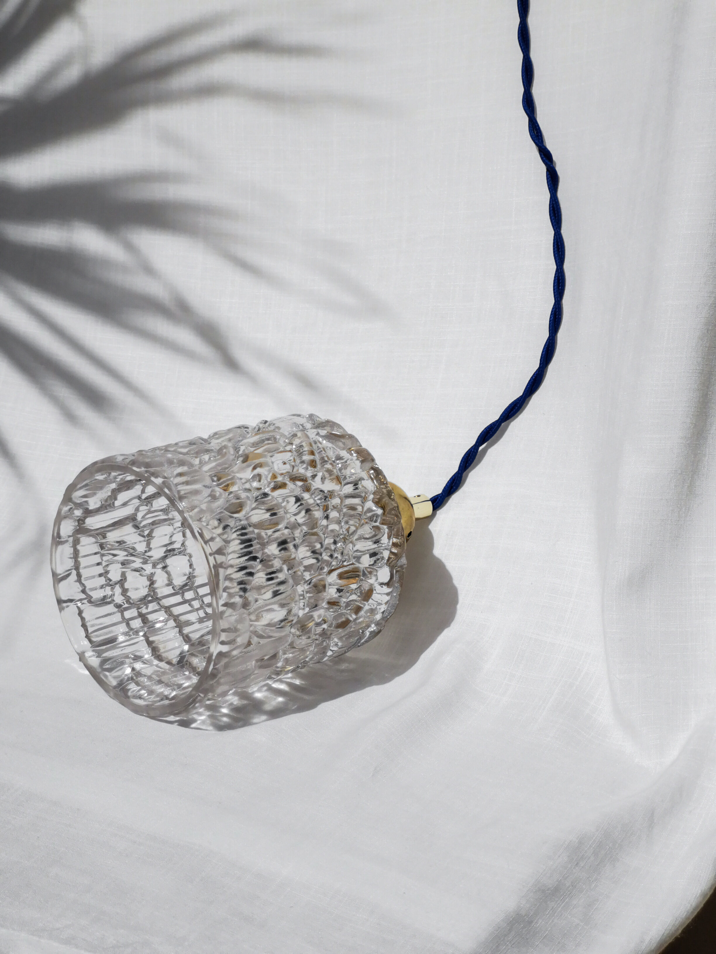 Suspension molded glass 70s