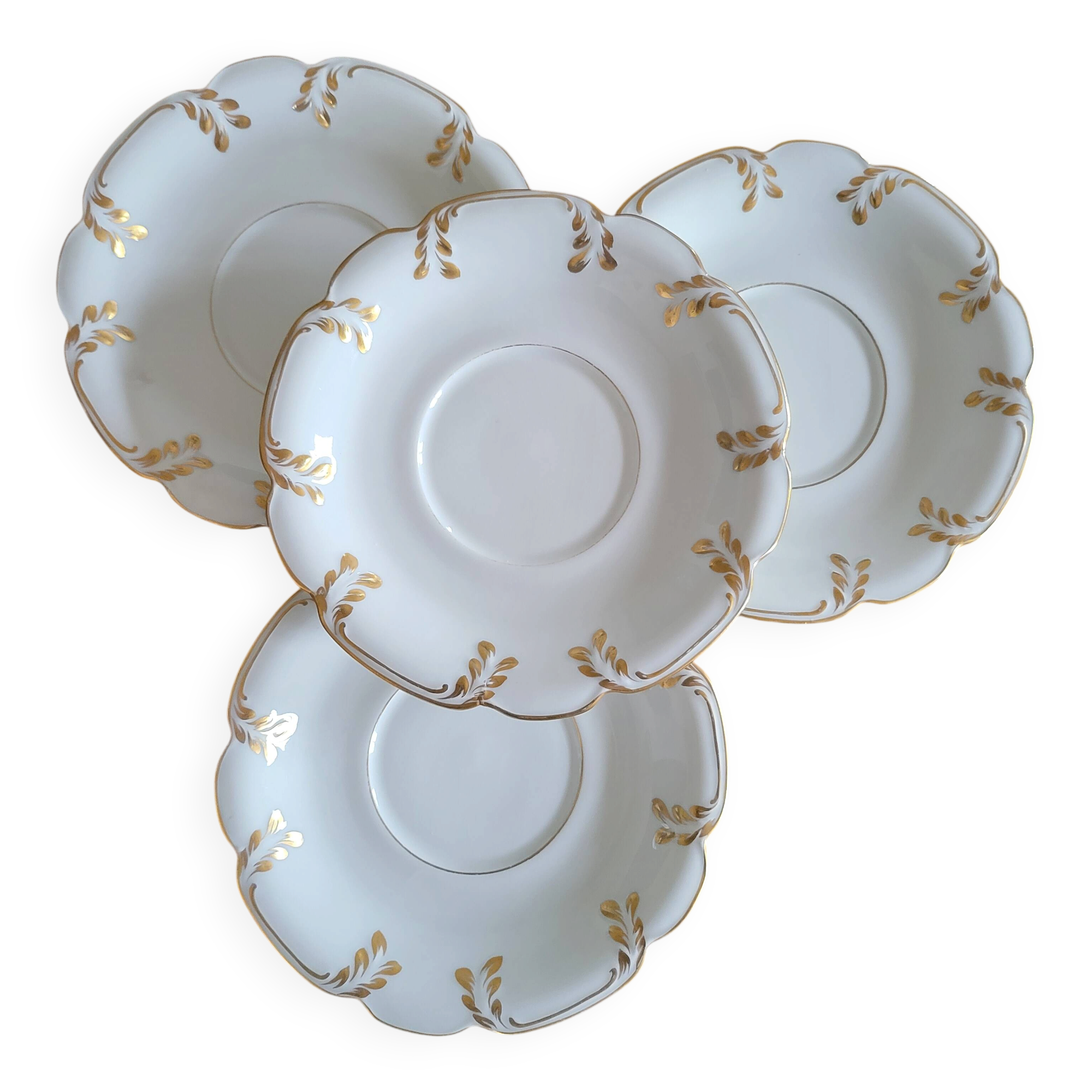 4 Dessert Plates in Old Paris Porcelain