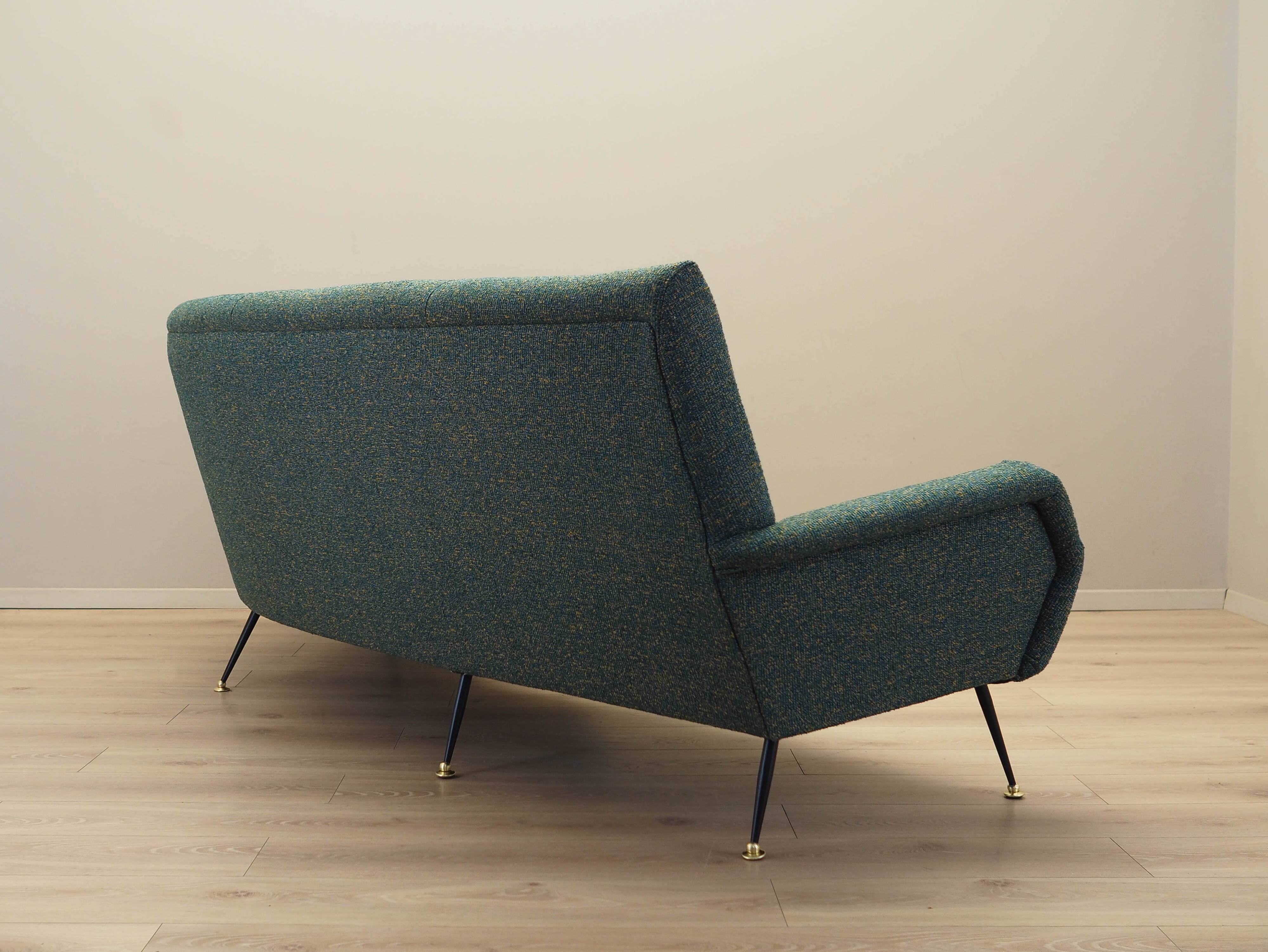 Canapé vert mélangé, design danois, années 1970, production : Danemark