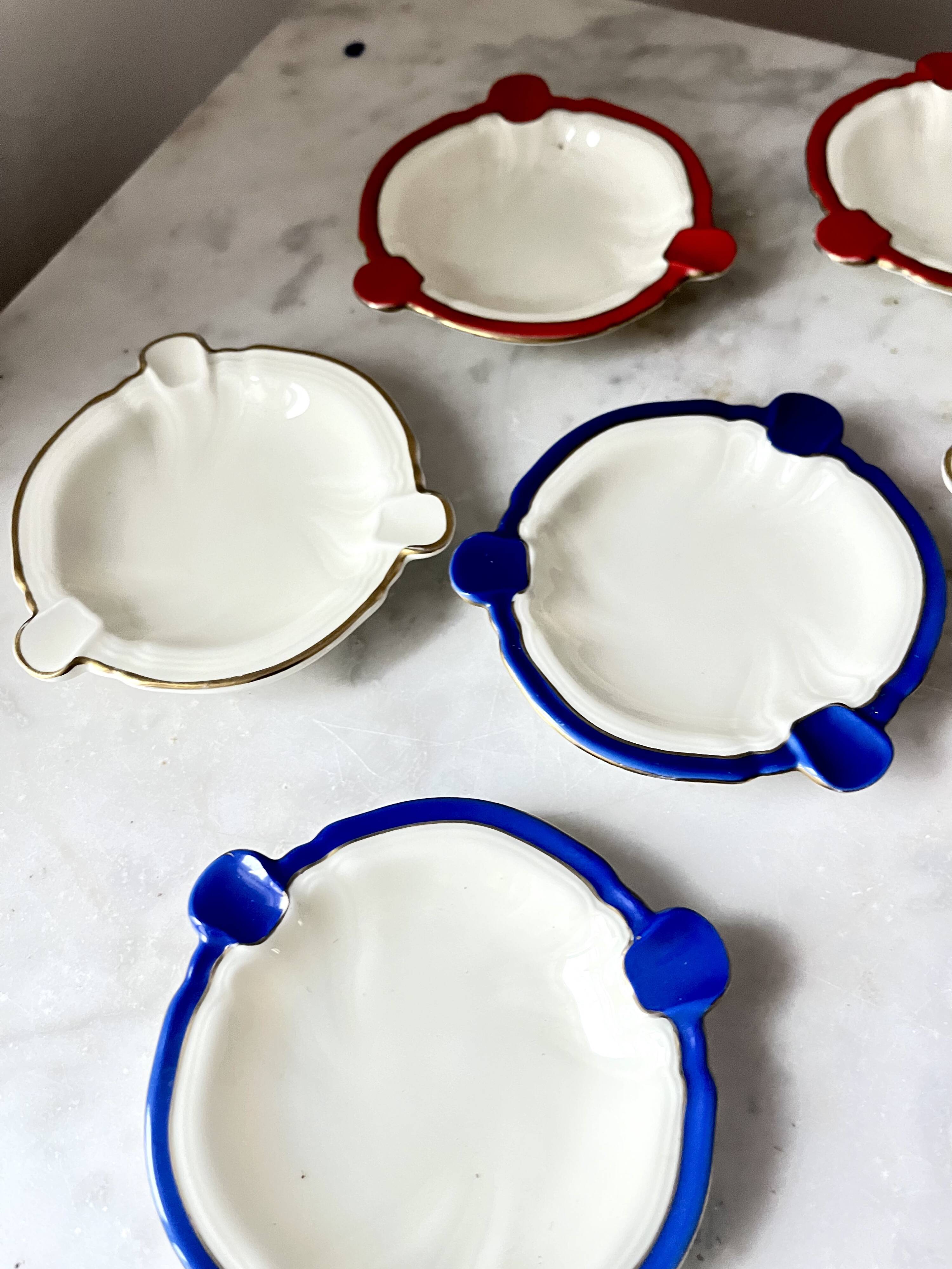 Cendrier en céramique vintage Rosenthal Elfenbein Kronach, série Miramar avec rouge