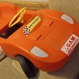 Pedal car