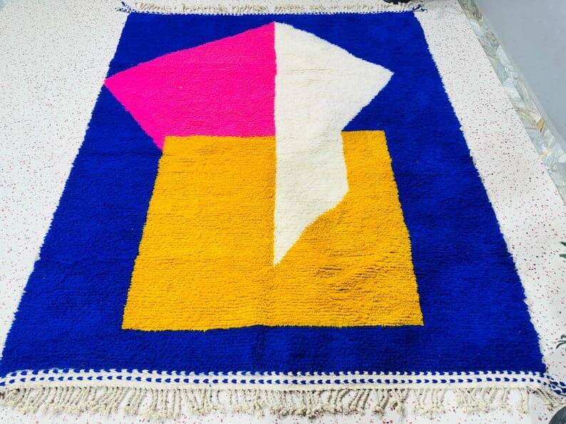 Handmade Berber Beni Ouraine rug, traditionally colored, size 150 x 250