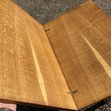 Extendable coffee table