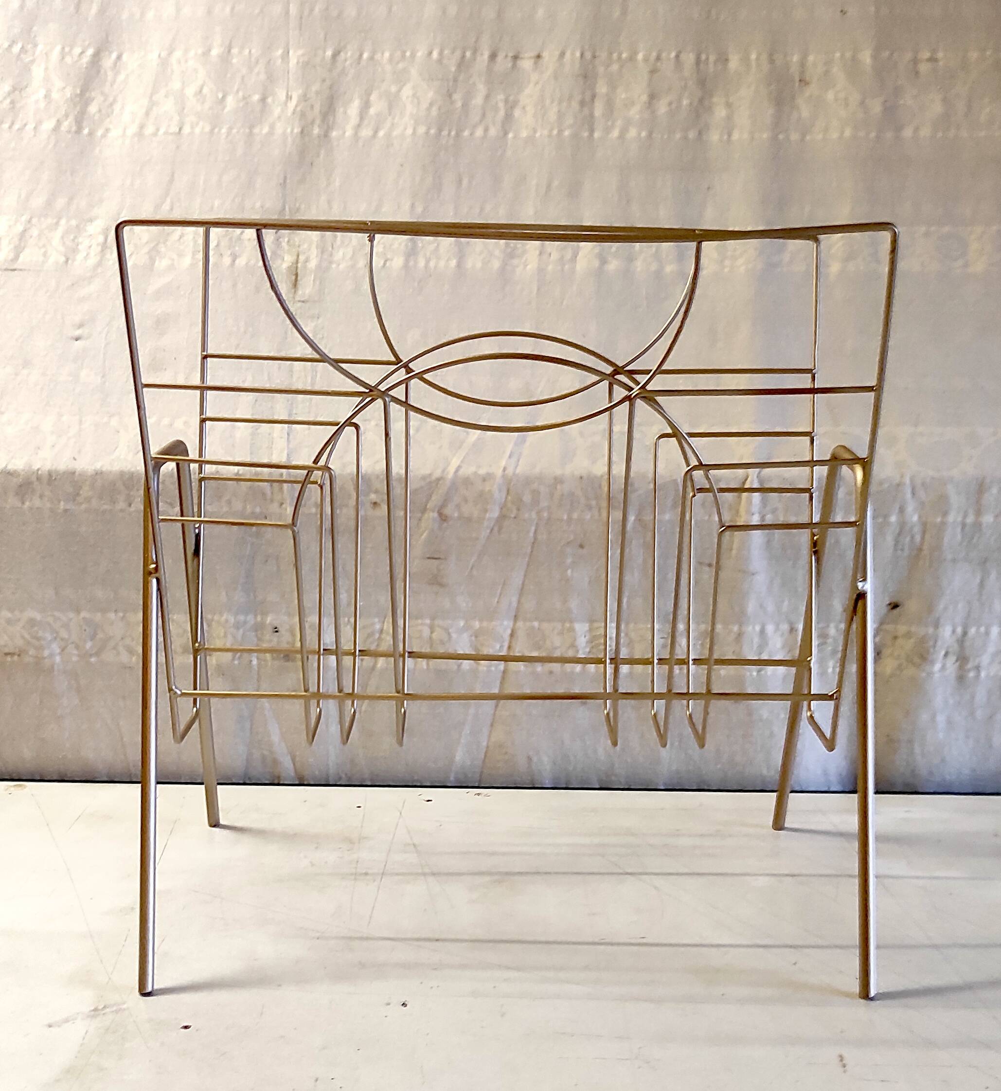 Art Deco style magazine rack in gilt metal - mid-20th century