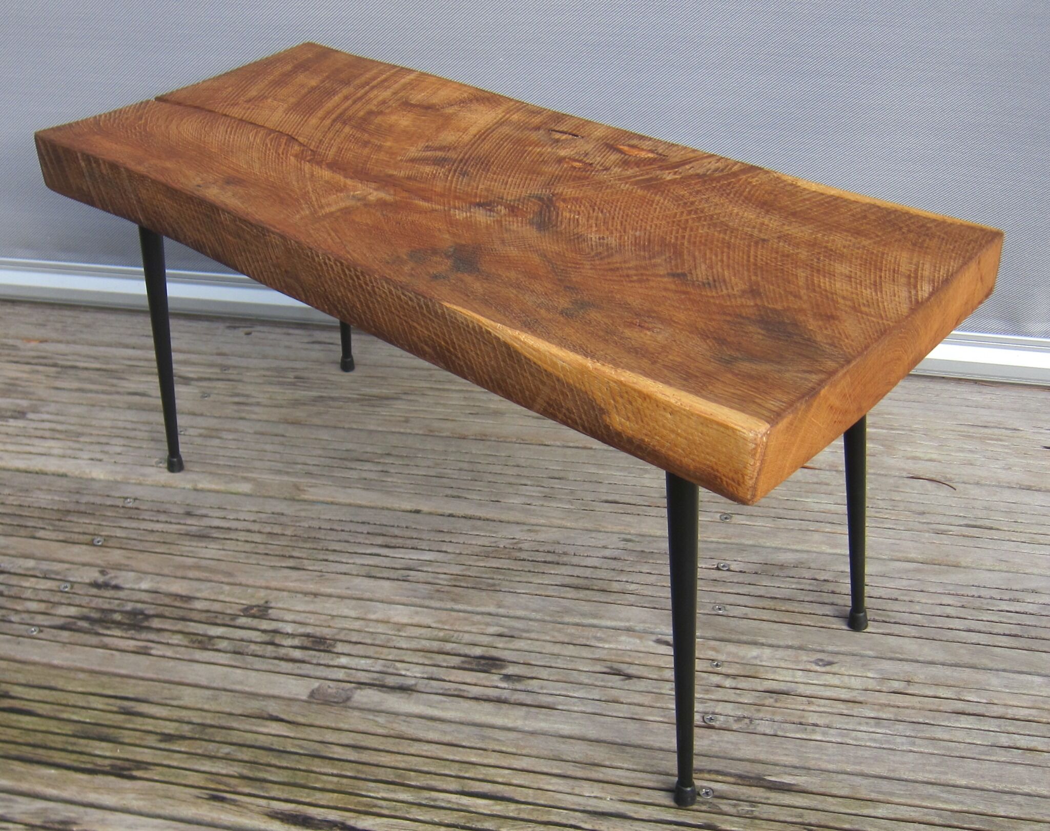 Table low raw design