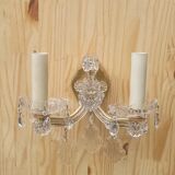 Glass wall lamp and tassels