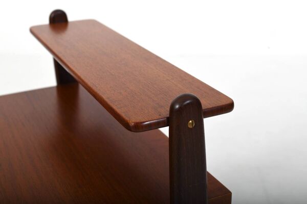 Paire de tables de nuit en teck par Sigfred Omann pour Ølholm années 1960